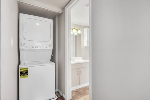 Tiny photo for 917 Vose Drive #405, Gurnee, IL 60031 (MLS # 12713588)