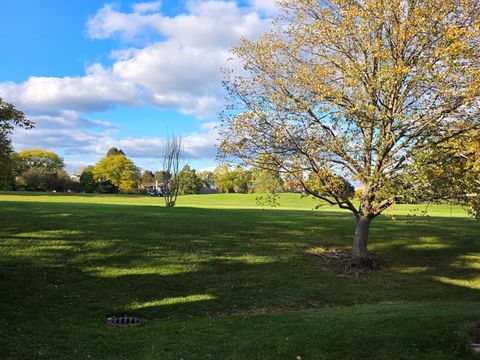 Tiny photo for 1764 Pebble Beach Drive, Hoffman Estates, IL 60169 (MLS # 12503302)