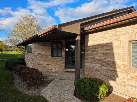 Tiny photo for 1764 Pebble Beach Drive, Hoffman Estates, IL 60169 (MLS # 12503302)
