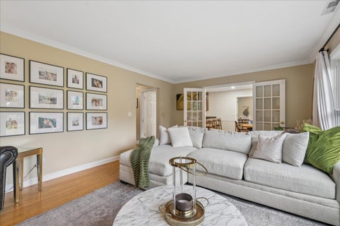 Tiny photo for 431 S Pine Avenue, Arlington Heights, IL 60005 (MLS # 12763336)