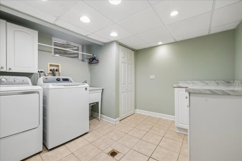 Tiny photo for 431 S Pine Avenue, Arlington Heights, IL 60005 (MLS # 12763336)