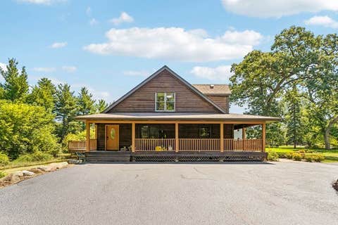 Tiny photo for 1921 Annettes Circle, Sugar Grove, IL 60554 (MLS # 12722651)