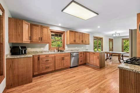 Tiny photo for 1921 Annettes Circle, Sugar Grove, IL 60554 (MLS # 12722651)