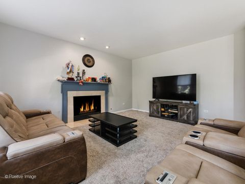 Tiny photo for 3328 TIMBER CREEK Lane, Naperville, IL 60565 (MLS # 12615204)