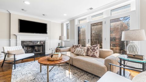 Tiny photo for 912 W Fletcher Street #2, Chicago, IL 60657 (MLS # 12611309)