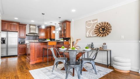 Tiny photo for 912 W Fletcher Street #2, Chicago, IL 60657 (MLS # 12611309)