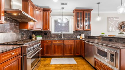 Tiny photo for 912 W Fletcher Street #2, Chicago, IL 60657 (MLS # 12611309)