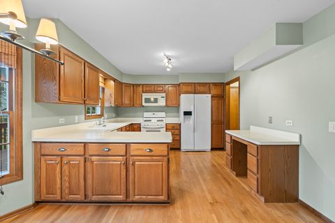 Tiny photo for 27W154 Chartwell Drive, Winfield, IL 60190 (MLS # 12515259)