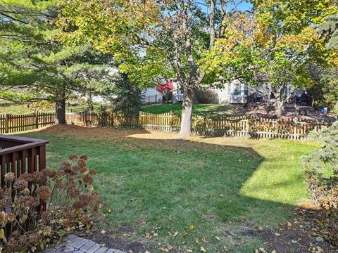 Tiny photo for 27W154 Chartwell Drive, Winfield, IL 60190 (MLS # 12515259)