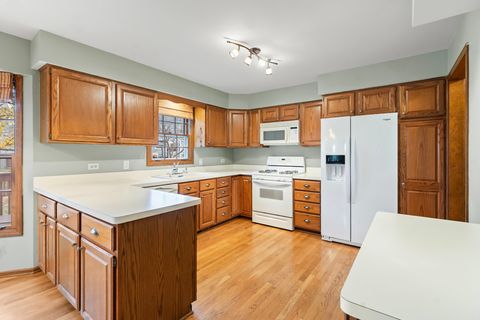 Tiny photo for 27W154 Chartwell Drive, Winfield, IL 60190 (MLS # 12515259)