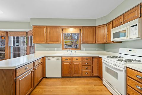 Tiny photo for 27W154 Chartwell Drive, Winfield, IL 60190 (MLS # 12515259)