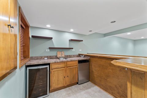 Tiny photo for 27W154 Chartwell Drive, Winfield, IL 60190 (MLS # 12515259)