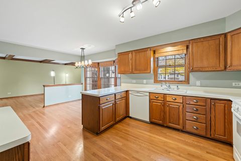 Tiny photo for 27W154 Chartwell Drive, Winfield, IL 60190 (MLS # 12515259)