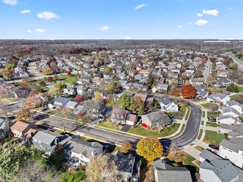 Tiny photo for 27W154 Chartwell Drive, Winfield, IL 60190 (MLS # 12515259)