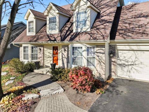 Tiny photo for 27W154 Chartwell Drive, Winfield, IL 60190 (MLS # 12515259)