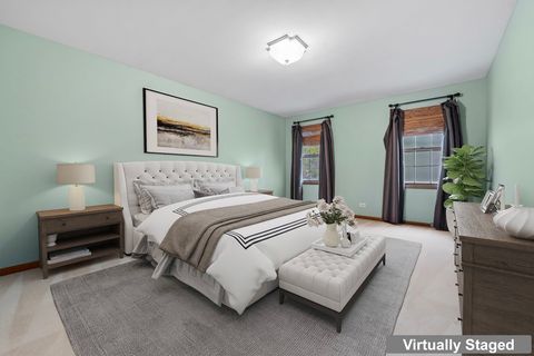 Tiny photo for 27W154 Chartwell Drive, Winfield, IL 60190 (MLS # 12515259)