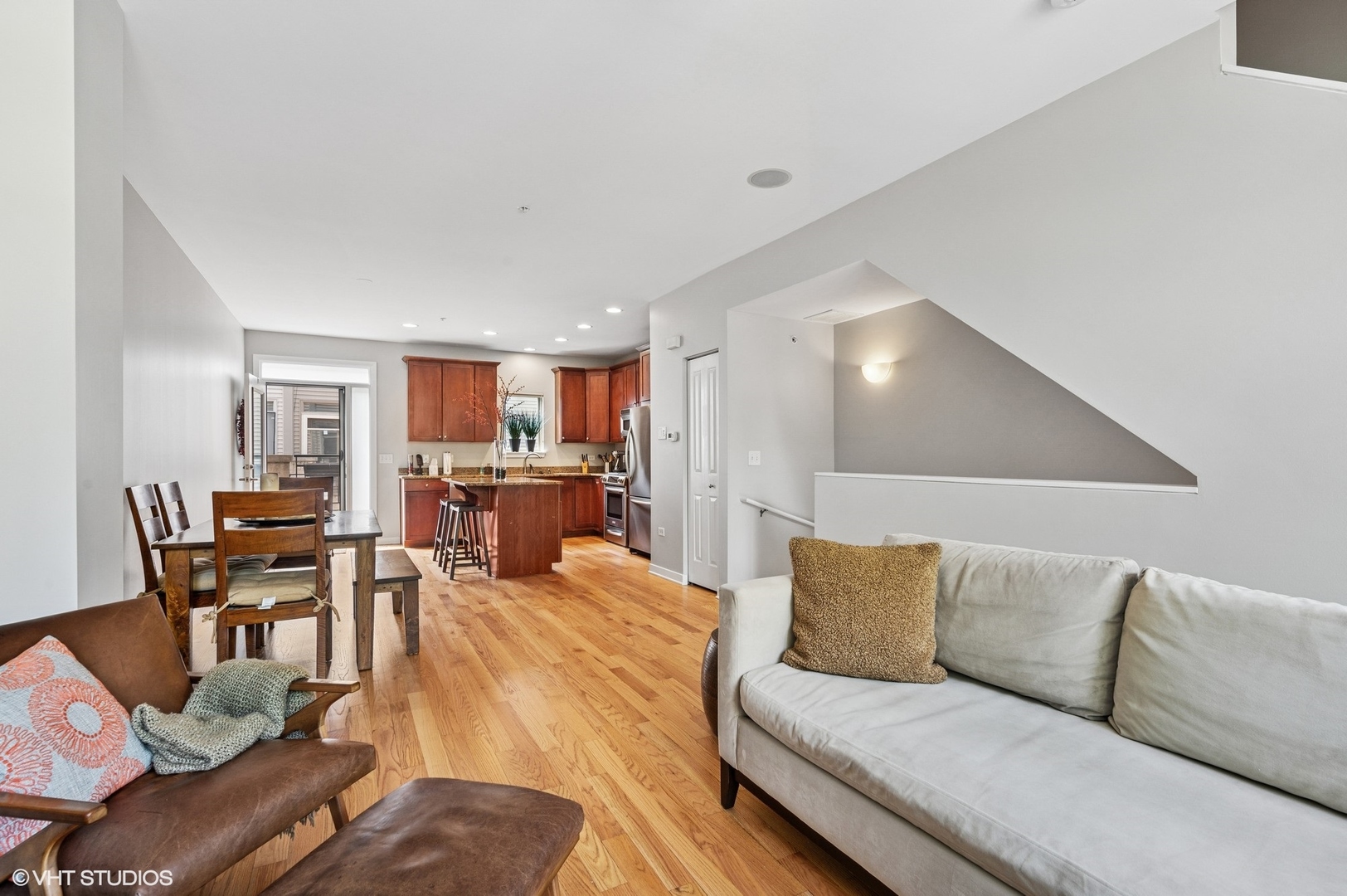 51 E 23rd Street 0