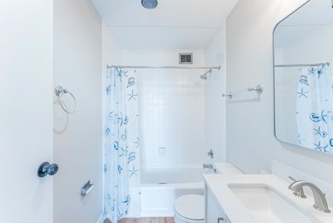 Tiny photo for 2005 S Finley Road #704, Lombard, IL 60148 (MLS # 12418547)