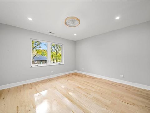 Tiny photo for 7137 S 87th Avenue S, Justice, IL 60458 (MLS # 12512069)