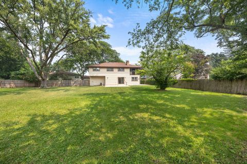 Tiny photo for 108 Holly Court, Wheeling, IL 60090 (MLS # 12441748)