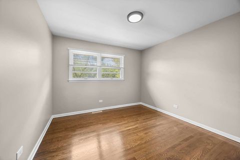 Tiny photo for 108 Holly Court, Wheeling, IL 60090 (MLS # 12441748)