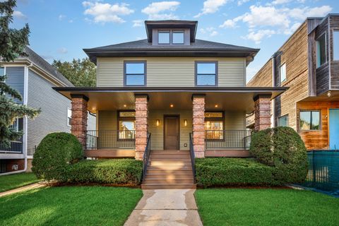 Photo of 2512 N Kimball Avenue, Chicago, IL 60647 (MLS # 12501816)