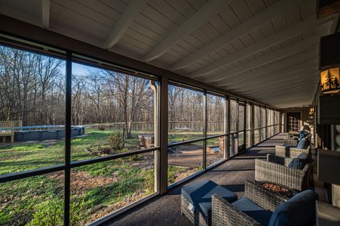 Tiny photo for 5 Woodhaven Estates, Metropolis, IL 62960 (MLS # 12591521)