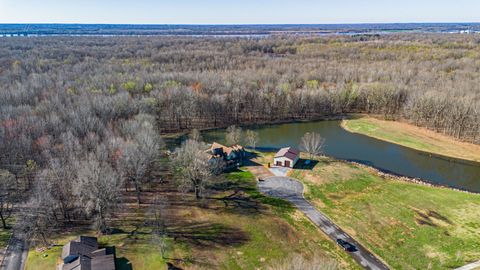 Tiny photo for 5 Woodhaven Estates, Metropolis, IL 62960 (MLS # 12591521)