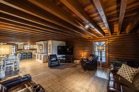 Tiny photo for 5 Woodhaven Estates, Metropolis, IL 62960 (MLS # 12591521)