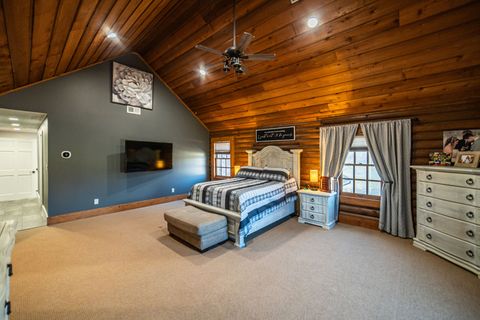 Tiny photo for 5 Woodhaven Estates, Metropolis, IL 62960 (MLS # 12591521)