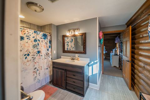 Tiny photo for 5 Woodhaven Estates, Metropolis, IL 62960 (MLS # 12591521)