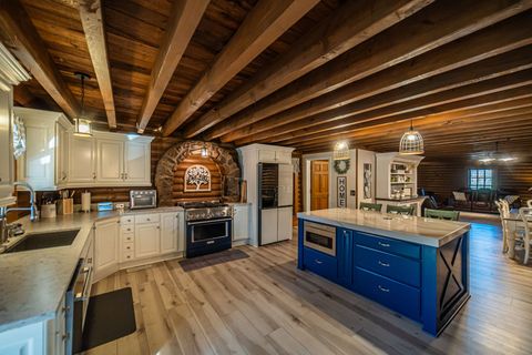 Tiny photo for 5 Woodhaven Estates, Metropolis, IL 62960 (MLS # 12591521)