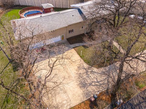 A home in Hazel Crest