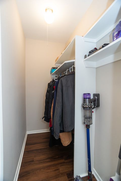 Tiny photo for 3900 N Lake Shore Drive #7G, Chicago, IL 60613 (MLS # 12548117)