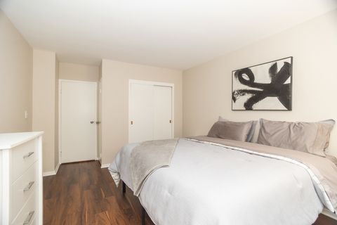 Tiny photo for 3900 N Lake Shore Drive #7G, Chicago, IL 60613 (MLS # 12548117)