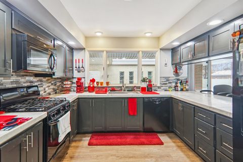 Tiny photo for 15134 Laramie Avenue, Oak Forest, IL 60452 (MLS # 12559944)