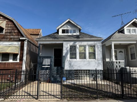 Photo of 7131 S Wood Street, Chicago, IL 60636 (MLS # 12596978)