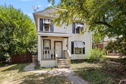 Photo of 417 N Longwood Street, Rockford, IL 61107 (MLS # 12734173)