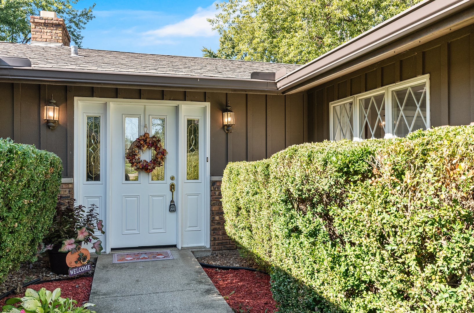 25012 W Mary Lane