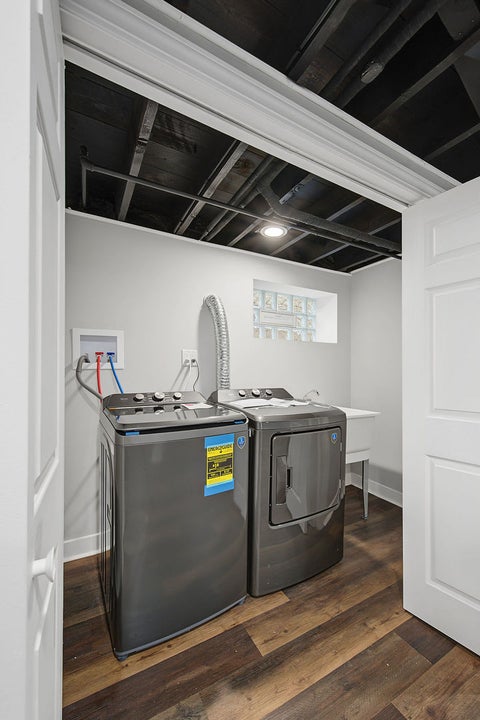 Tiny photo for 11325 S Avenue H, Chicago, IL 60617 (MLS # 12752758)
