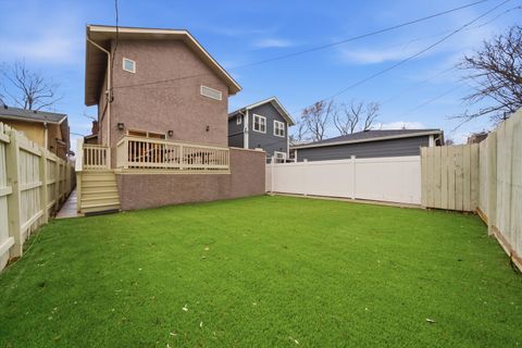 Tiny photo for 4545 N Lawndale Avenue, Chicago, IL 60625 (MLS # 12583349)