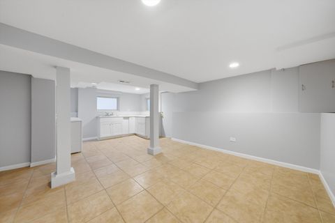 Tiny photo for 4545 N Lawndale Avenue, Chicago, IL 60625 (MLS # 12583349)