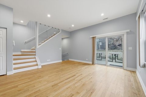 Tiny photo for 4545 N Lawndale Avenue, Chicago, IL 60625 (MLS # 12583349)