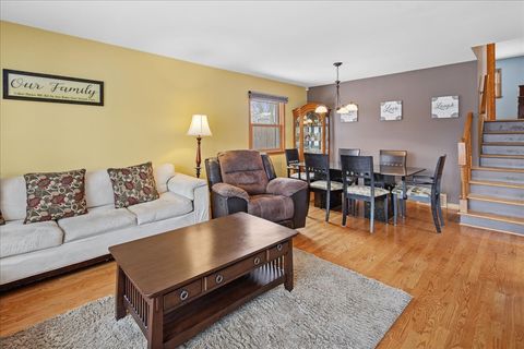 Tiny photo for 906 S We Go Trail, Mount Prospect, IL 60056 (MLS # 12538866)