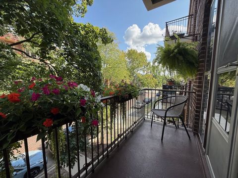 Tiny photo for 305 N Prairie Street #7, Champaign, IL 61820 (MLS # 12466426)