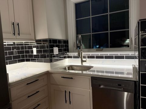 Tiny photo for 305 N Prairie Street #7, Champaign, IL 61820 (MLS # 12466426)