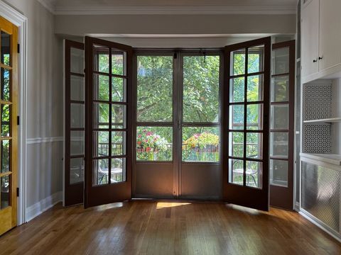 Tiny photo for 305 N Prairie Street #7, Champaign, IL 61820 (MLS # 12466426)