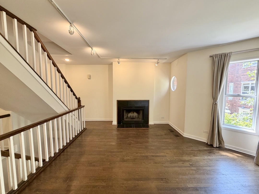 2717 N Lehmann Court 1A