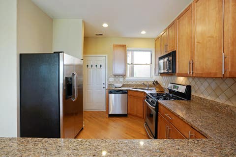 Tiny photo for 5884 N RIDGE Avenue #3, Chicago, IL 60660 (MLS # 12721674)