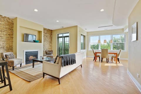 Tiny photo for 5884 N RIDGE Avenue #3, Chicago, IL 60660 (MLS # 12721674)